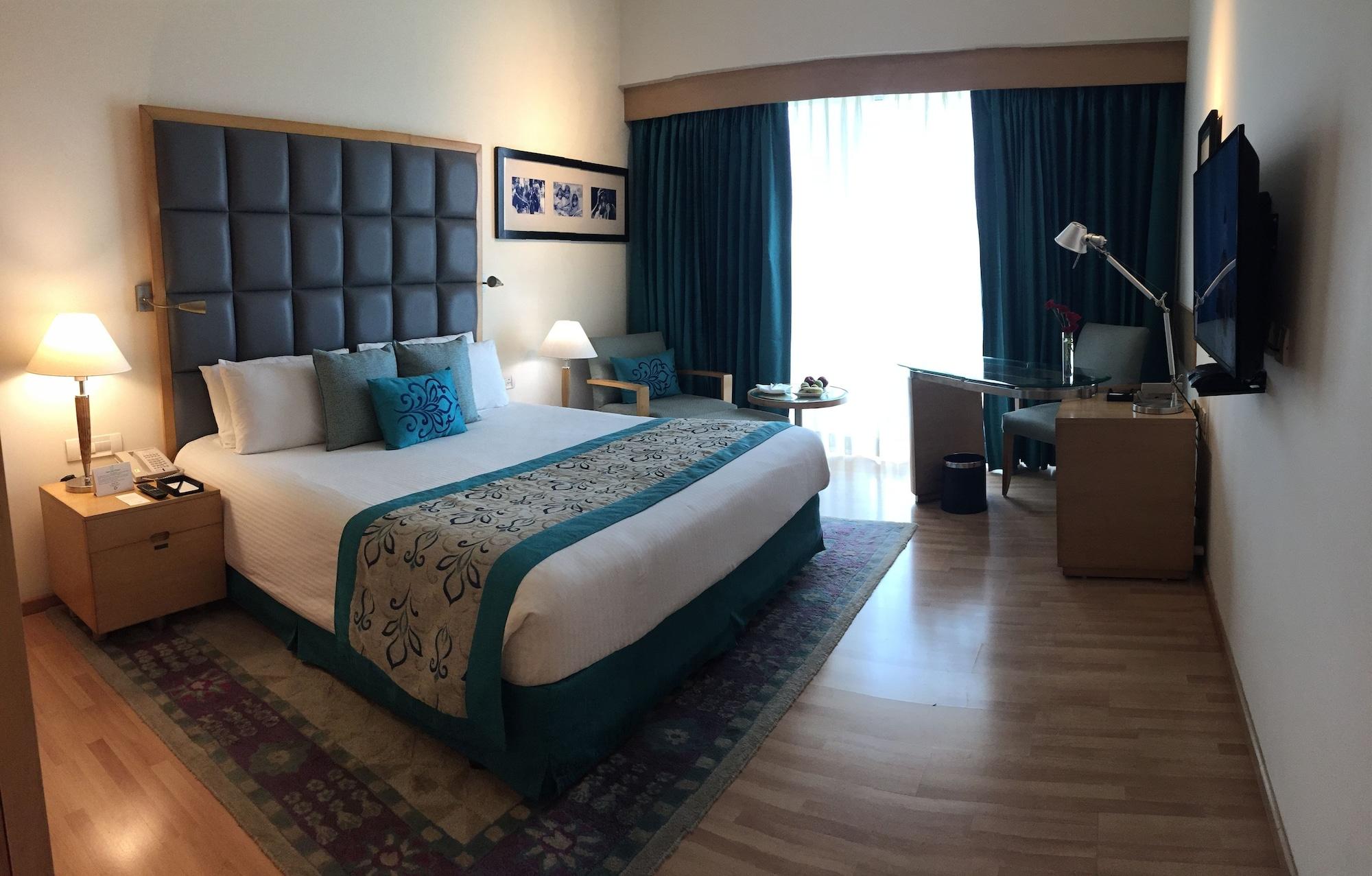 Hotel Taj Chandigarh
