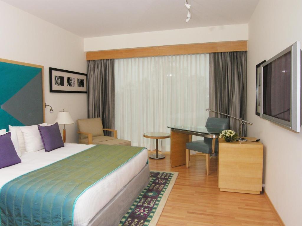 Hotel Taj Chandigarh